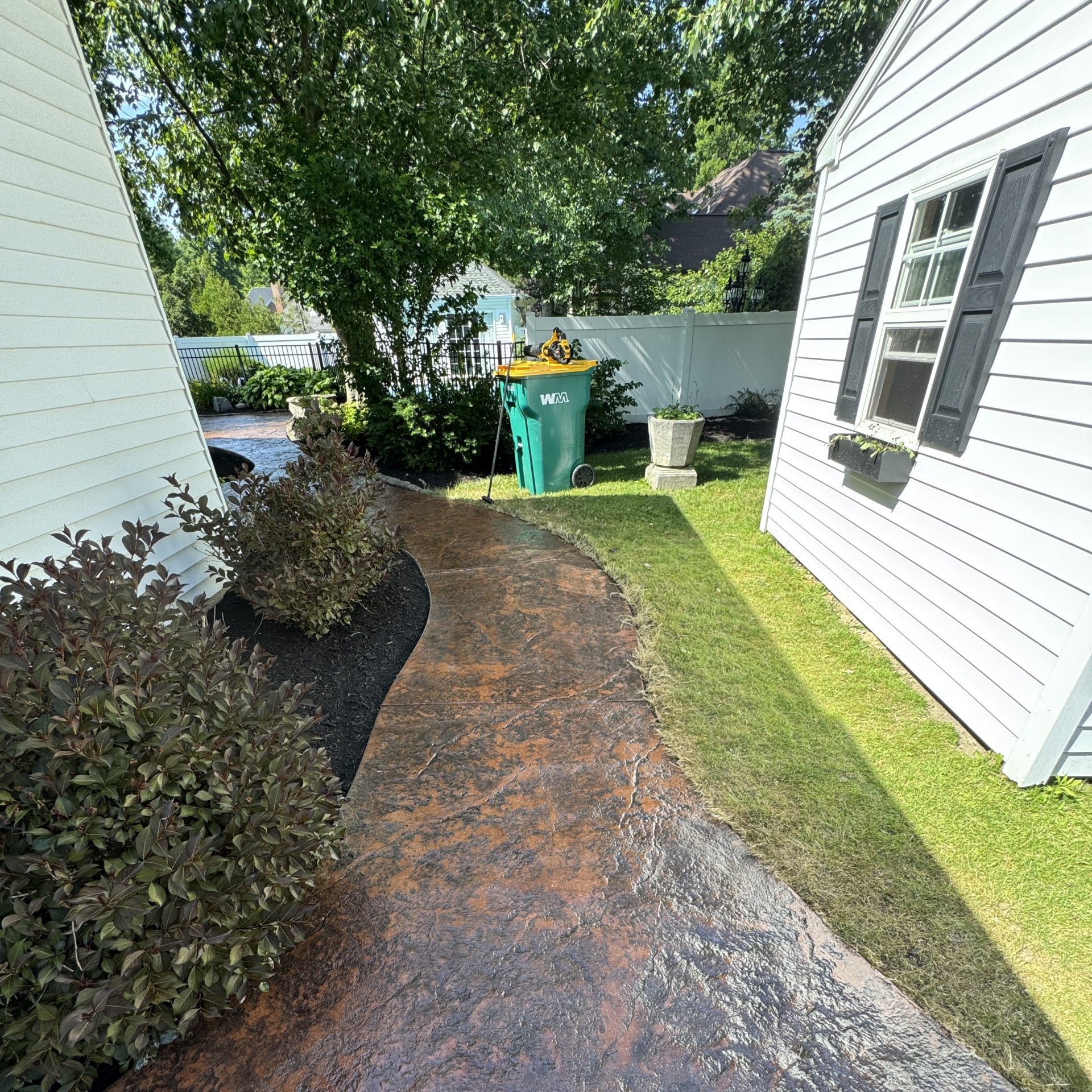 Residential Driveway Pressure Washing